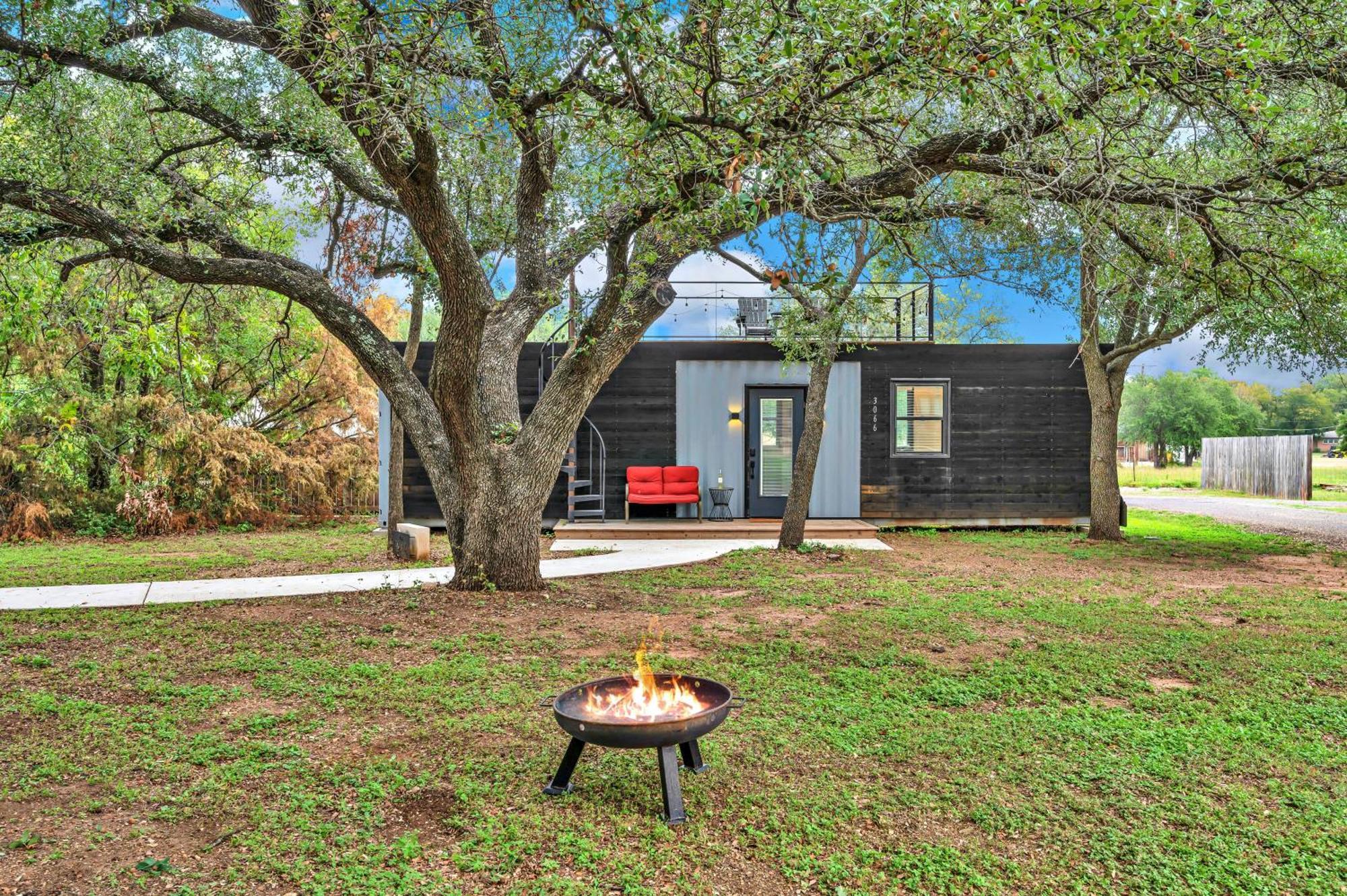 Bluebonnet Trail Villa Waco Exterior photo